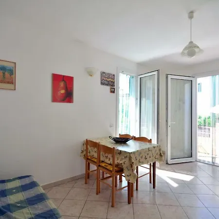 Grazioso Bilocale Con Veranda
